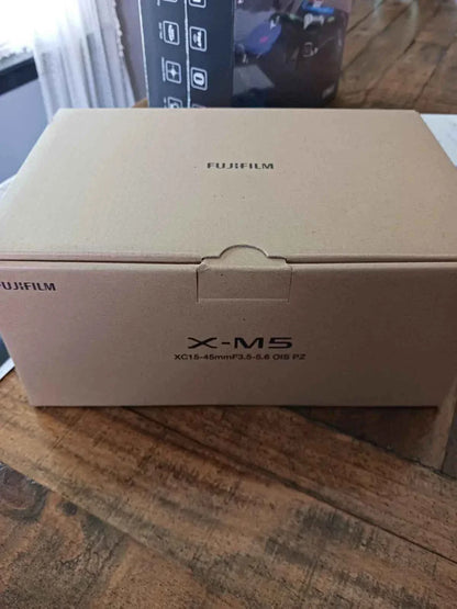 Fujifilm X-M5 Camera with XC 15-45mm f/3.5-5.6 Lens - Silver