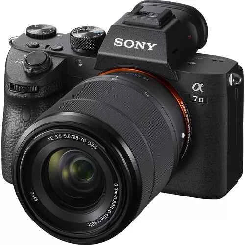 Sony α7 III Mirrorless Camera with FE 28-70mm f/3.5-5.6 OSS Lens